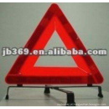 Sinal de estrada de advertência de carro triângulo reflexivo vermelho